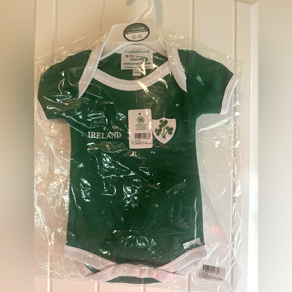 Onesie from Ireland - Picture 1 of 4
